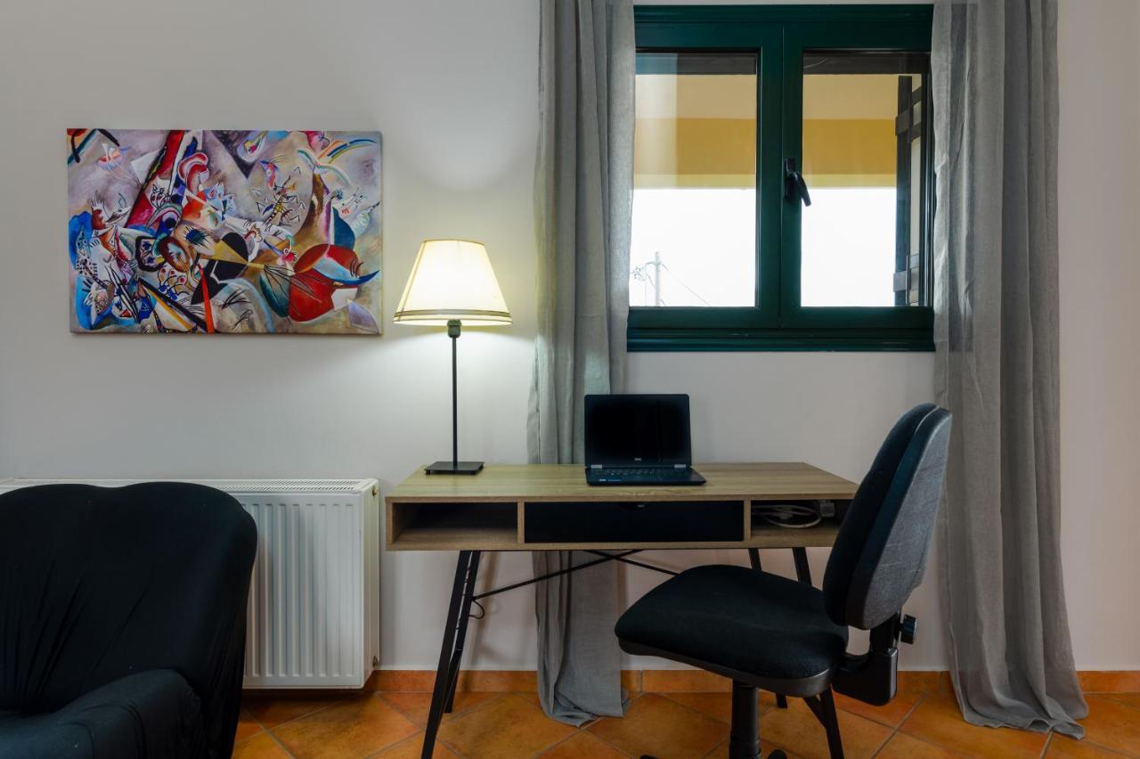 Koxyli Studios & Apartments Kaligata Bagian luar foto