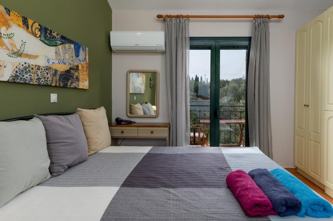 Koxyli Studios & Apartments Kaligata Bagian luar foto
