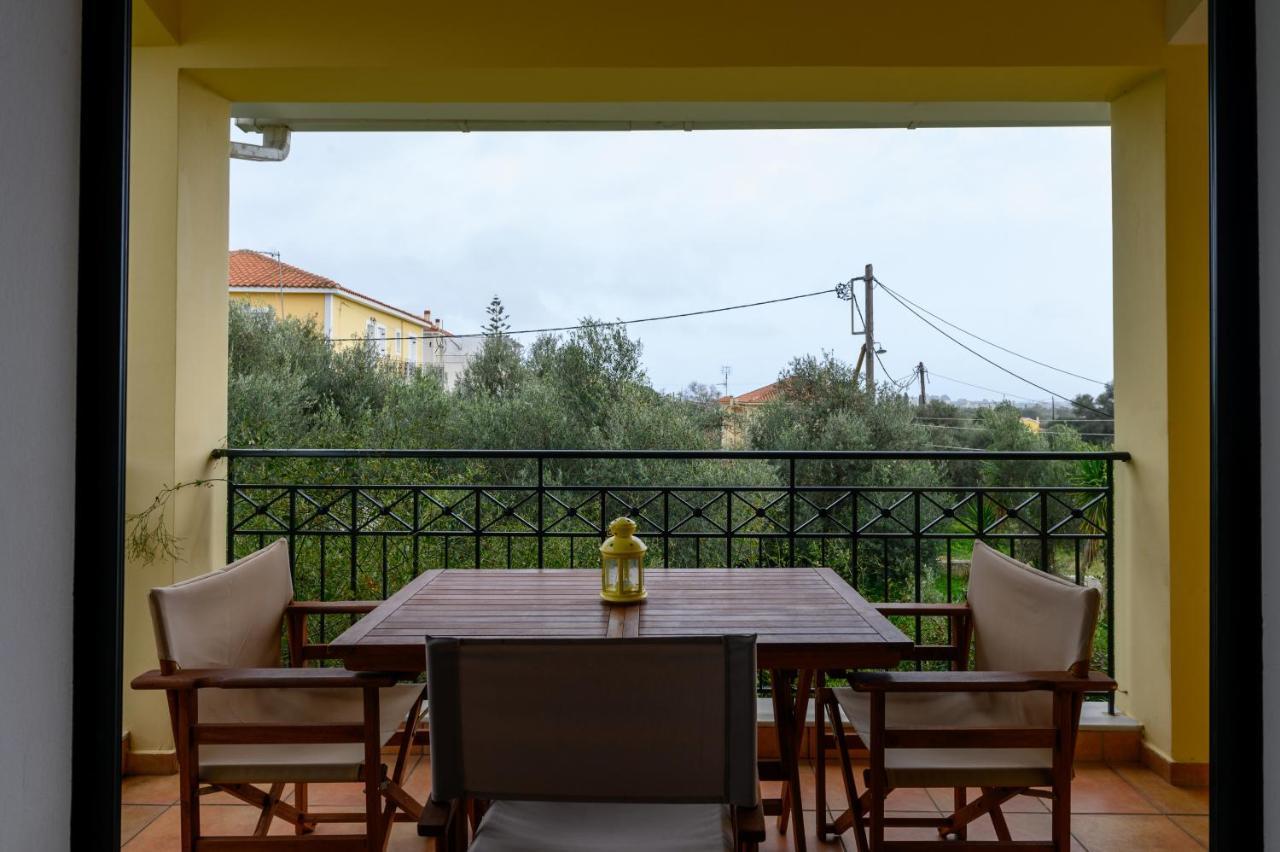Koxyli Studios & Apartments Kaligata Bagian luar foto