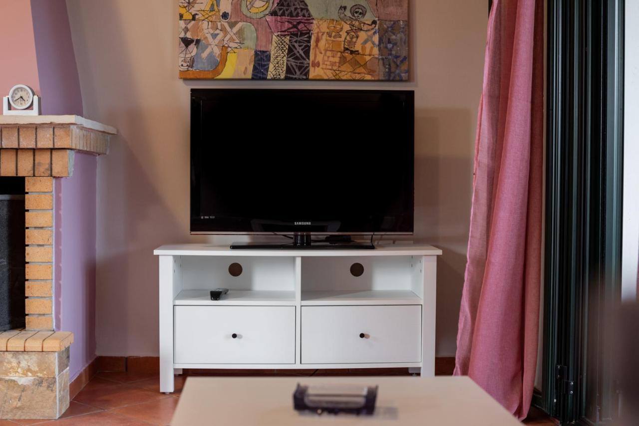 Koxyli Studios & Apartments Kaligata Bagian luar foto