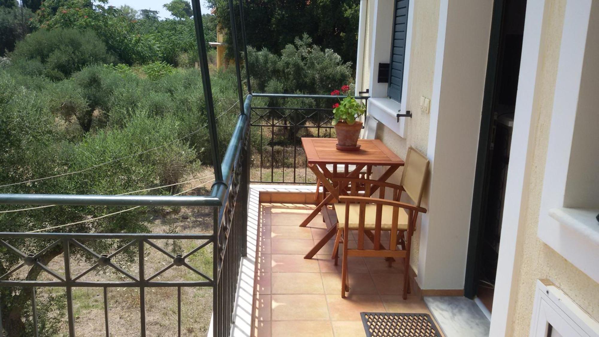 Koxyli Studios & Apartments Kaligata Bagian luar foto